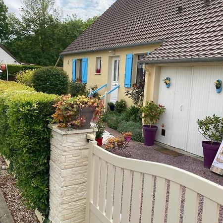 La Fossette Bed & Breakfast Анел Екстериор снимка