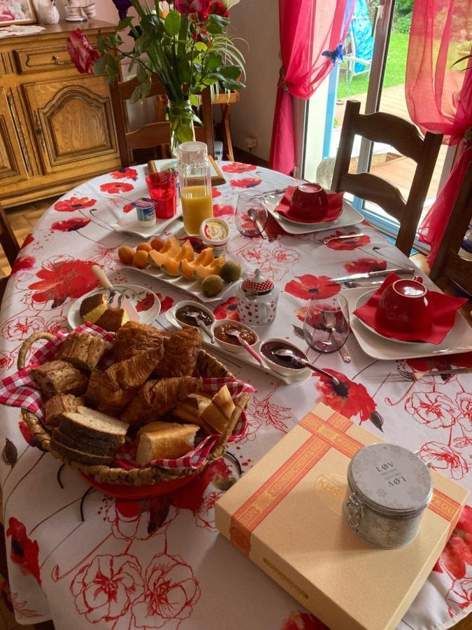 La Fossette Bed & Breakfast Анел Екстериор снимка