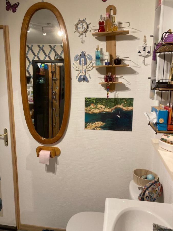 La Fossette Bed & Breakfast Анел Екстериор снимка